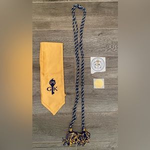 Golden Key Honor Society Graduation Regalia
